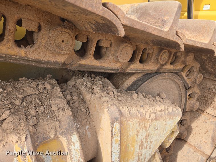 image for item EI4160 2020 Caterpillar D6 dozer