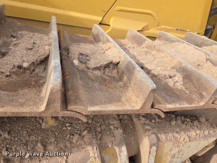 image for item EI4160 2020 Caterpillar D6 dozer