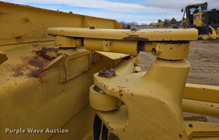 image for item EI4163 2015 Komatsu D61EXI-23 dozer