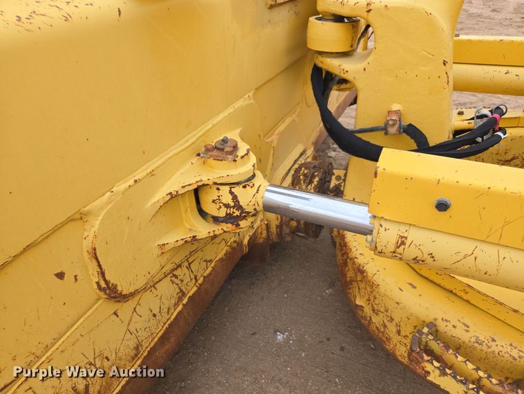 image for item EI4163 2015 Komatsu D61EXI-23 dozer