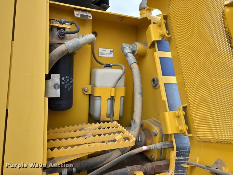 image for item EI4163 2015 Komatsu D61EXI-23 dozer