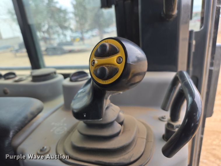 image for item EI4163 2015 Komatsu D61EXI-23 dozer