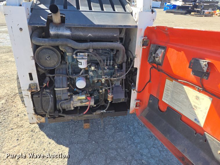 image for item EI4171 2006 Bobcat S300 skid steer loader