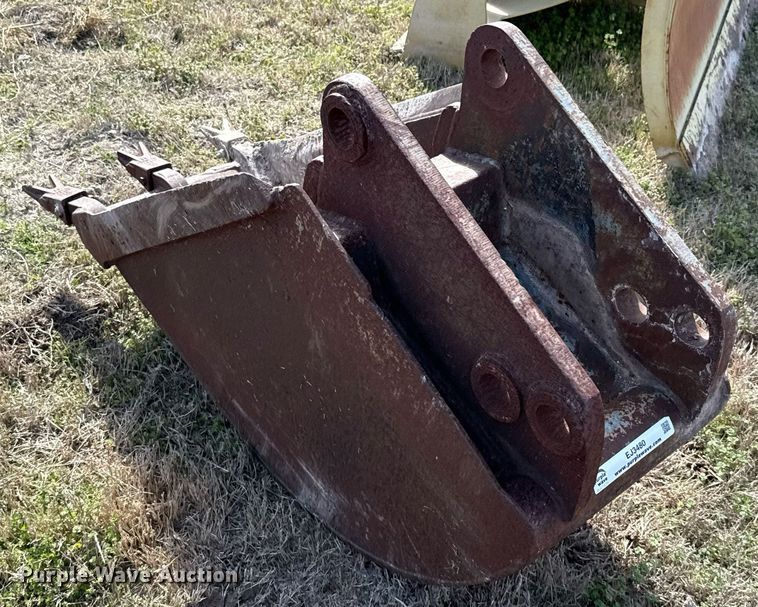 image for item EJ3480 Backhoe bucket