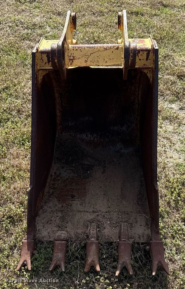 image for item EJ3481 Backhoe bucket