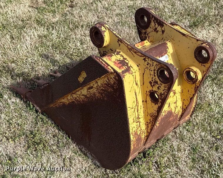 image for item EJ3481 Backhoe bucket