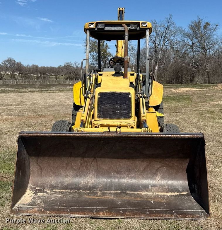 image for item EJ3484 2003 New Holland LB75 backhoe