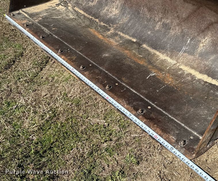 image for item EJ3484 2003 New Holland LB75 backhoe