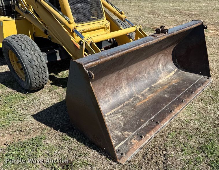 image for item EJ3484 2003 New Holland LB75 backhoe