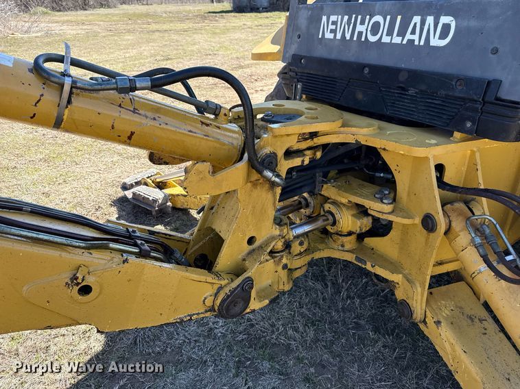 image for item EJ3484 2003 New Holland LB75 backhoe