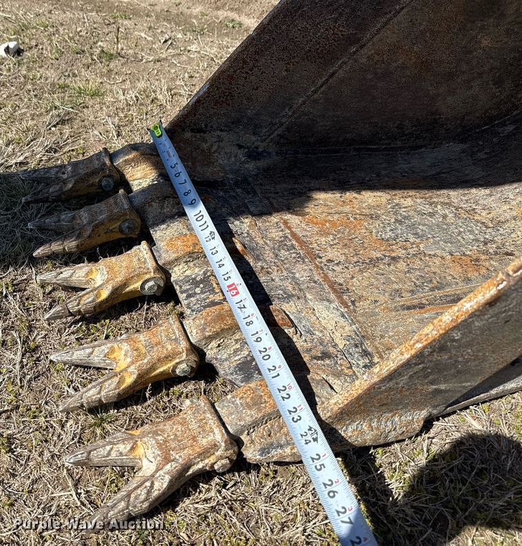 image for item EJ3484 2003 New Holland LB75 backhoe