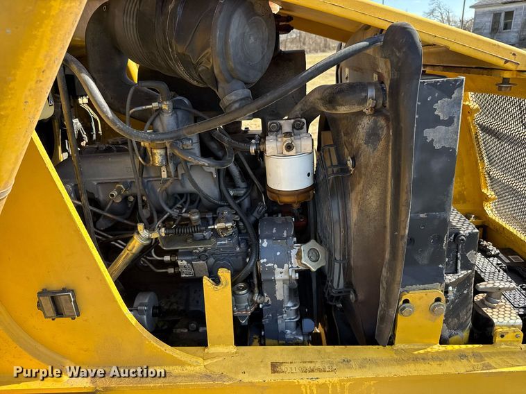 image for item EJ3484 2003 New Holland LB75 backhoe