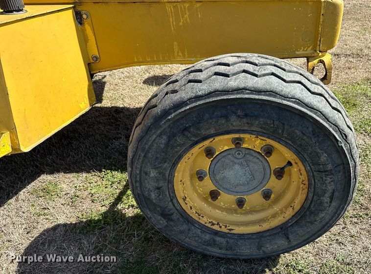 image for item EJ3484 2003 New Holland LB75 backhoe