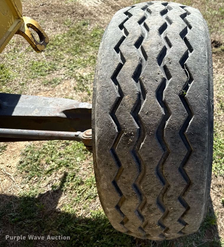 image for item EJ3484 2003 New Holland LB75 backhoe