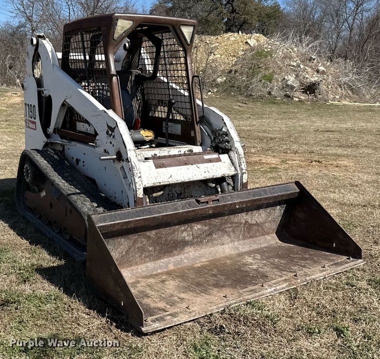image for item EJ3485 2010 Bobcat T190 tracked skid steer loader
