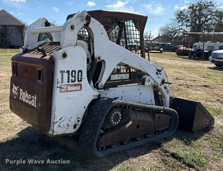 image for item EJ3485 2010 Bobcat T190 tracked skid steer loader