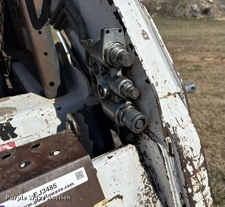 image for item EJ3485 2010 Bobcat T190 tracked skid steer loader