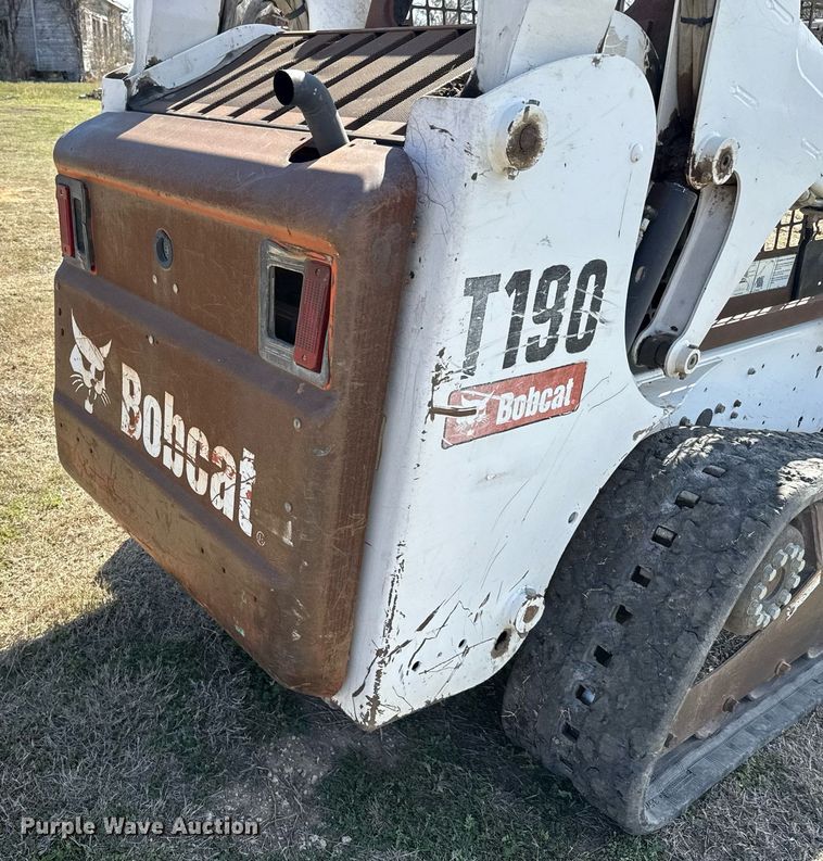 image for item EJ3485 2010 Bobcat T190 tracked skid steer loader