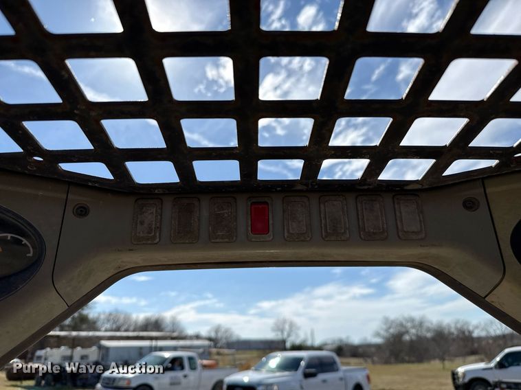 image for item EJ3485 2010 Bobcat T190 tracked skid steer loader