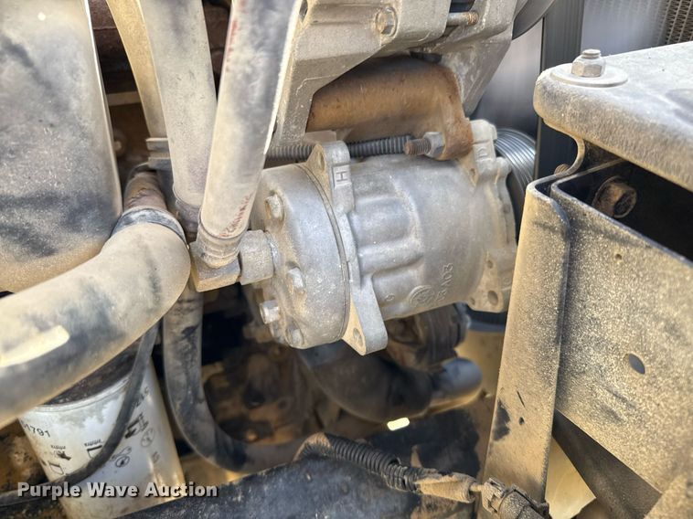 image for item EJ3486 2001 Freightliner FL70 dump truck