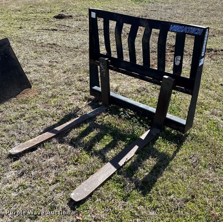 image for item EJ3487 Versatech 42