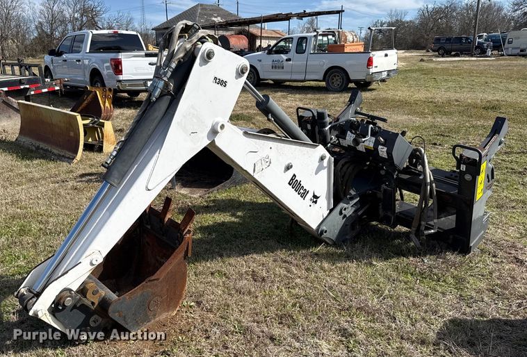 image for item EJ3489 2012 Bobcat R30S skid steer backhoe