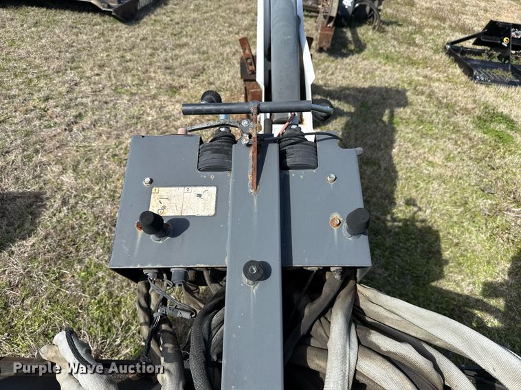 image for item EJ3489 2012 Bobcat R30S skid steer backhoe