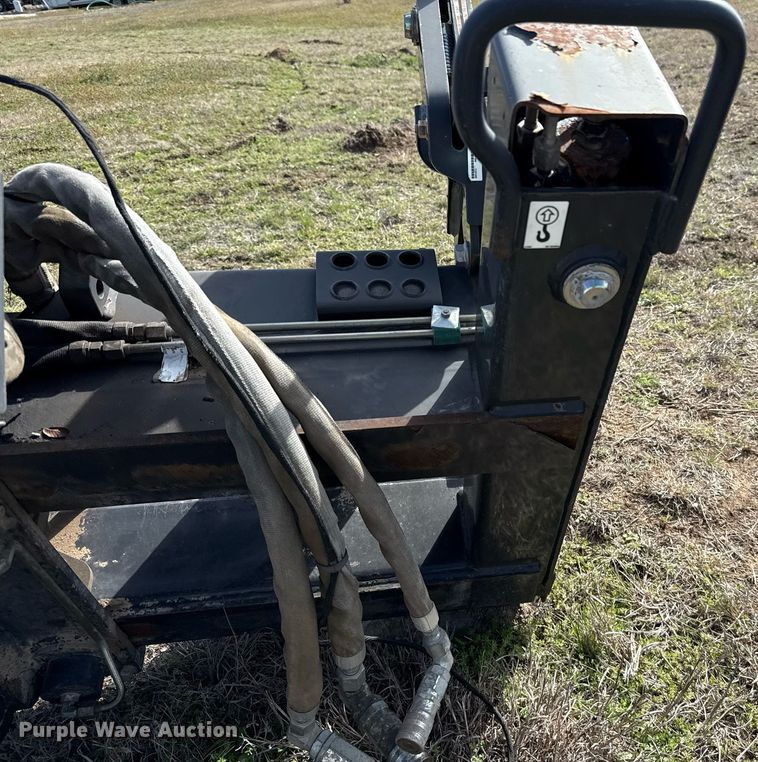 image for item EJ3489 2012 Bobcat R30S skid steer backhoe