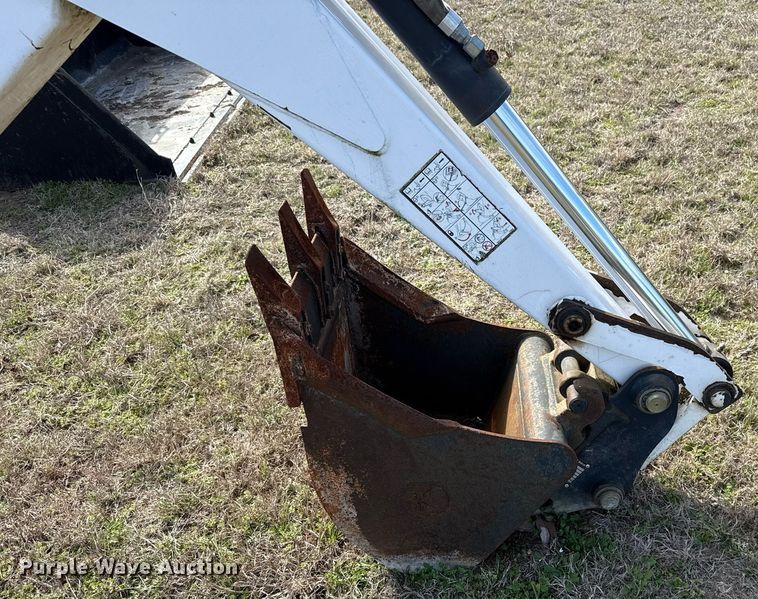 image for item EJ3489 2012 Bobcat R30S skid steer backhoe