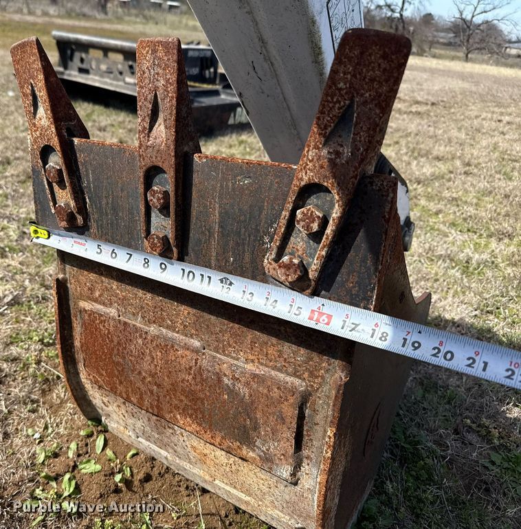 image for item EJ3489 2012 Bobcat R30S skid steer backhoe