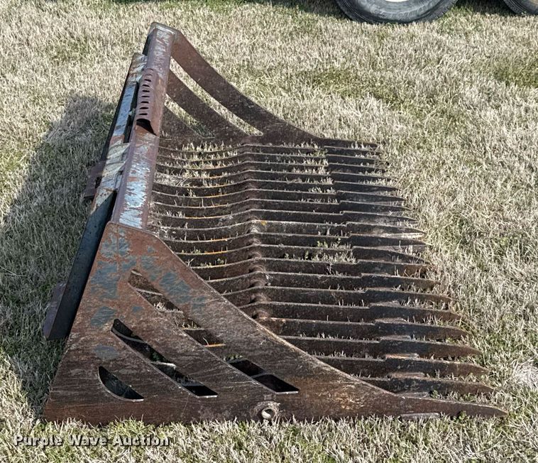 image for item EJ3491 Skid steer rock bucket