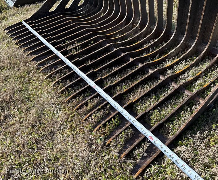 image for item EJ3491 Skid steer rock bucket