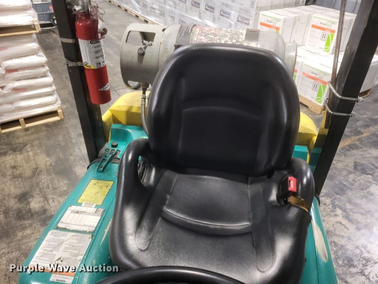 image for item EJ8165 Komatsu FG25GT-14 forklift