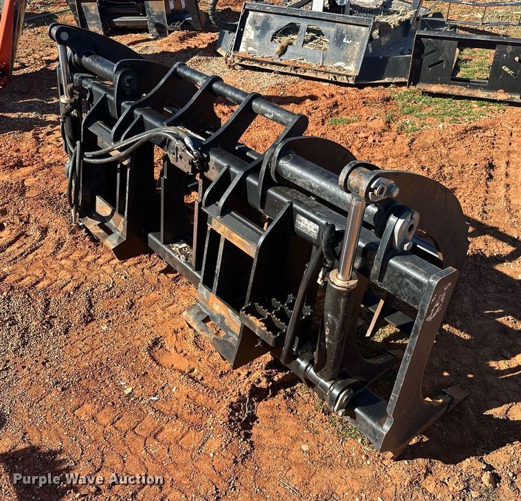 image for item EK0408 John Deere RR84 skid steer root rake grapple