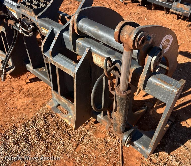 image for item EK0409 2019 Paladin Root Rake skid steer root rake grapple