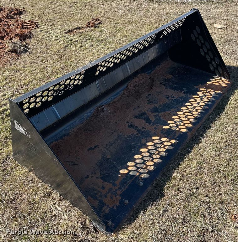 image for item EK0410 Caterpillar 469-0773 skid steer bucket