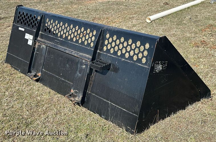 image for item EK0410 Caterpillar 469-0773 skid steer bucket