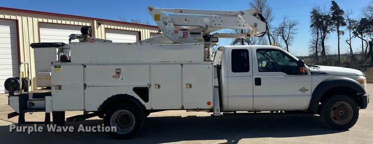 image for item EK0412 2016 Ford F550 Super Duty bucket truck