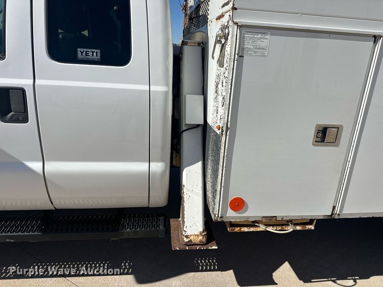 image for item EK0412 2016 Ford F550 Super Duty bucket truck