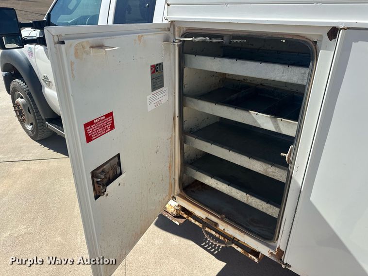 image for item EK0412 2016 Ford F550 Super Duty bucket truck