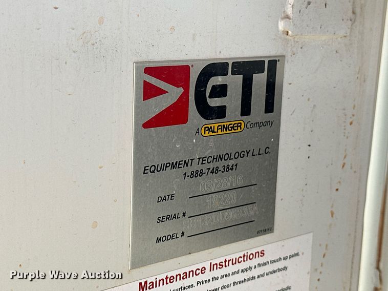 image for item EK0412 2016 Ford F550 Super Duty bucket truck