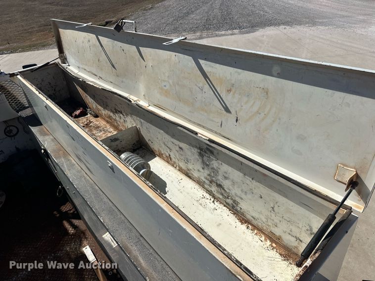 image for item EK0412 2016 Ford F550 Super Duty bucket truck