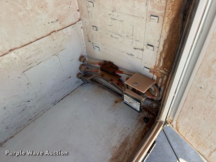 image for item EK0412 2016 Ford F550 Super Duty bucket truck