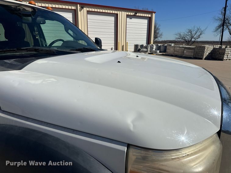 image for item EK0412 2016 Ford F550 Super Duty bucket truck