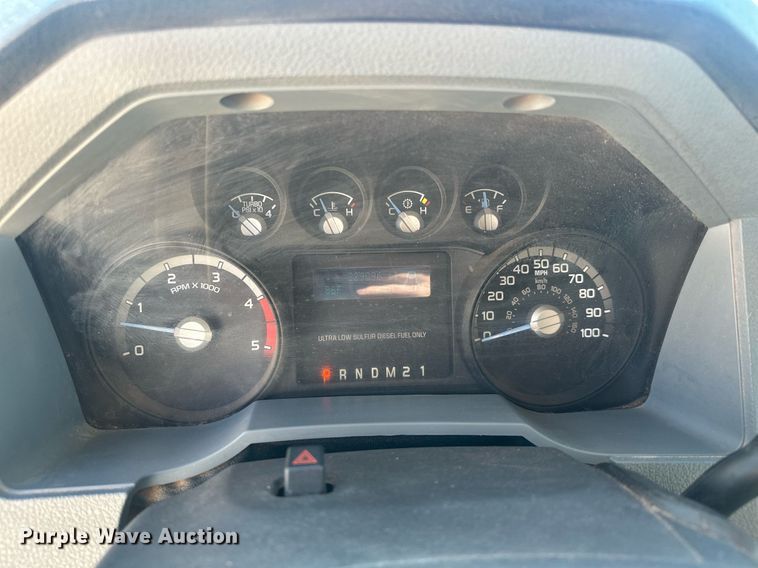 image for item EK0412 2016 Ford F550 Super Duty bucket truck