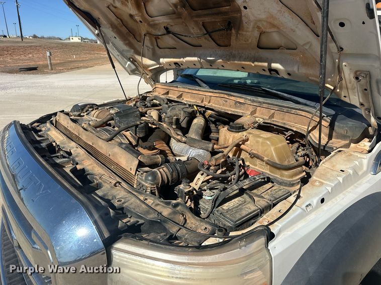 image for item EK0412 2016 Ford F550 Super Duty bucket truck