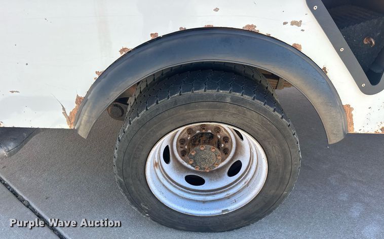 image for item EK0412 2016 Ford F550 Super Duty bucket truck