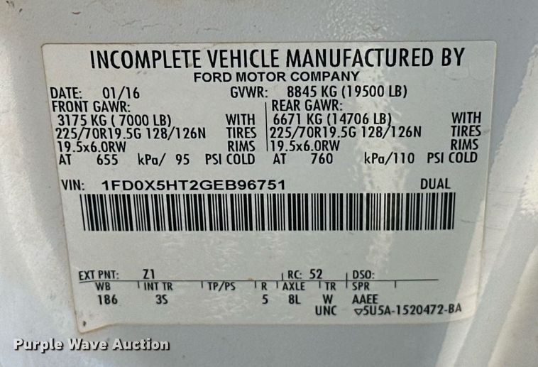 image for item EK0412 2016 Ford F550 Super Duty bucket truck