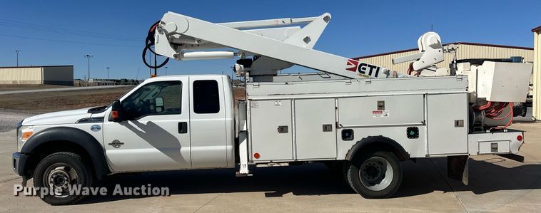 image for item EK0413 2016 Ford F550 Super Duty XLT bucket truck