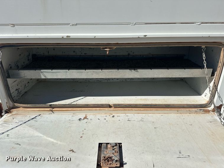 image for item EK0413 2016 Ford F550 Super Duty XLT bucket truck